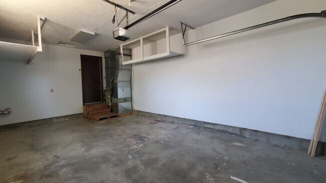 Building Photo - 370817