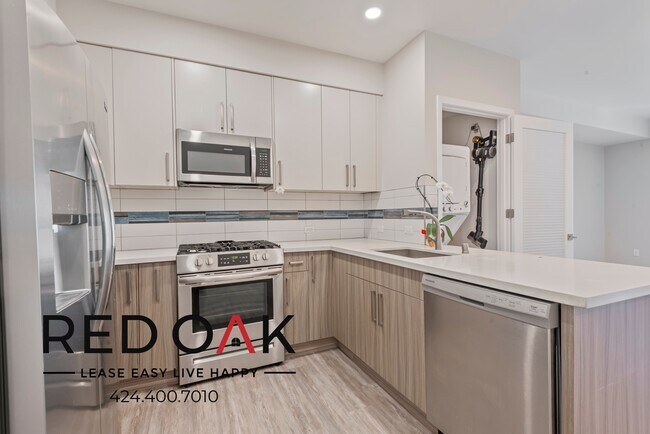 Building Photo - 5550 Bonner Ave