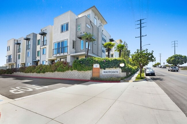 Primary Photo - Sophisticated Modern Townhouse in the Hear...