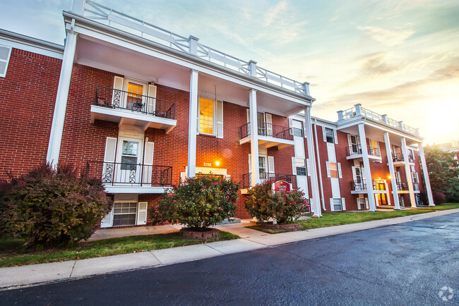 Building Photo - Indian Hills Apartment Homes