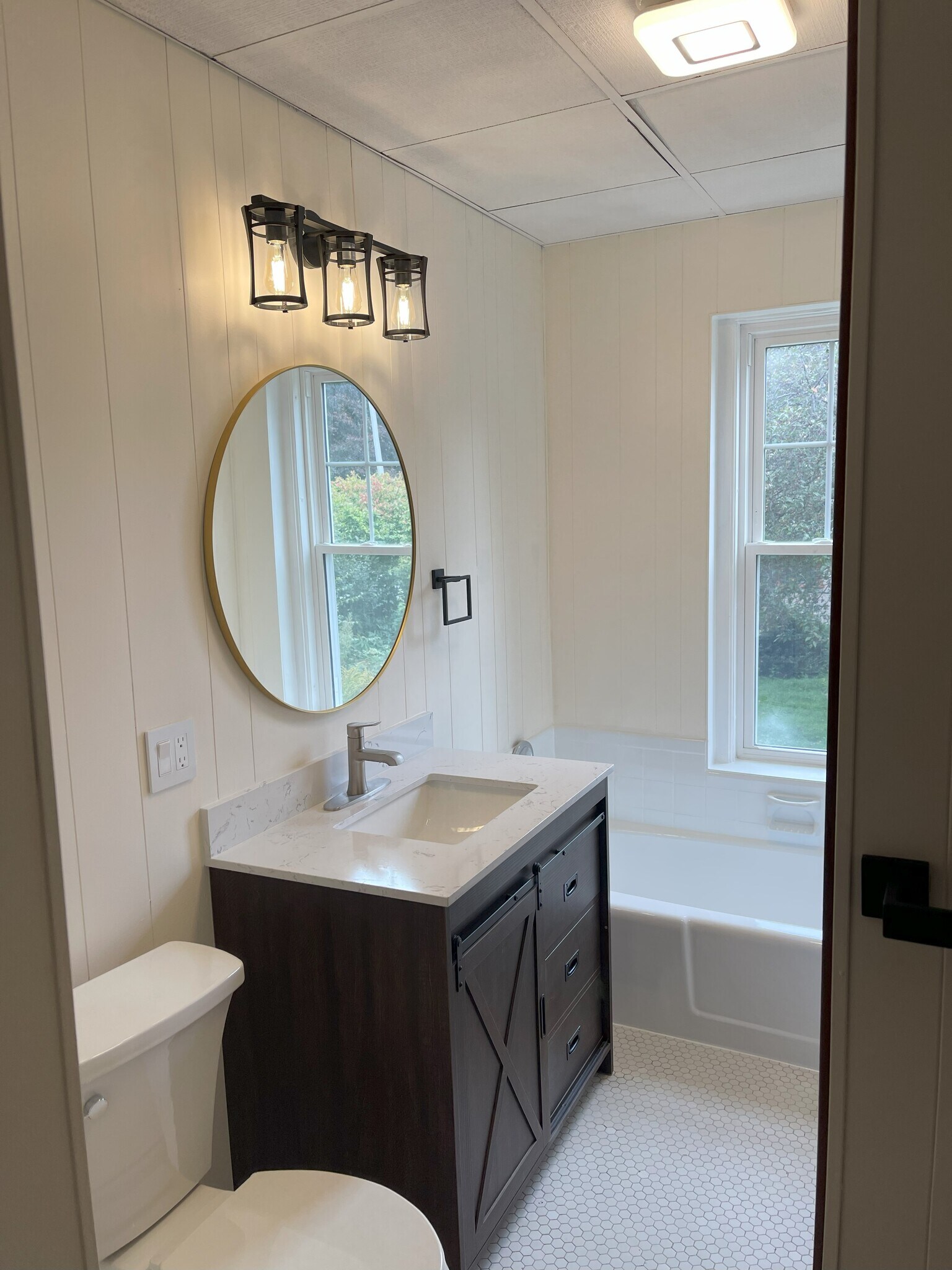 Building Photo - 43 Arthur St