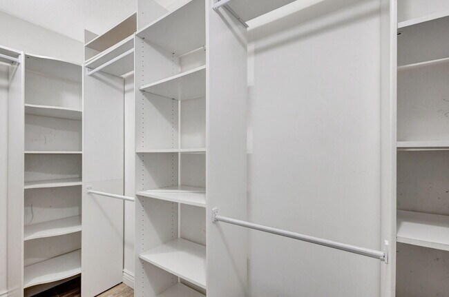 Building Photo - 4201 S Ocean Blvd