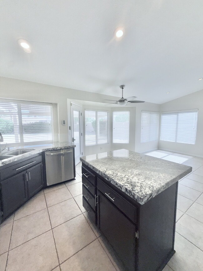 Building Photo - 3-Bedroom Home, Large backyard Move-in by Aug 1st for $500 Move-in Discount!