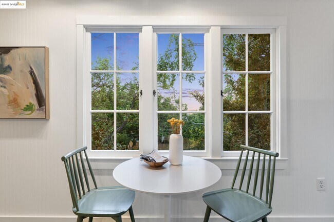 Building Photo - 95 Alvarado Pl