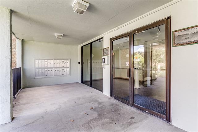 Building Photo - 11460 Audelia Rd