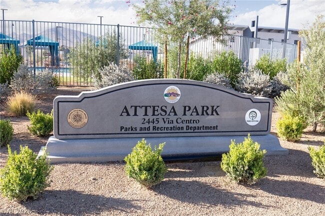 Building Photo - 2448 Bellinzona Pl