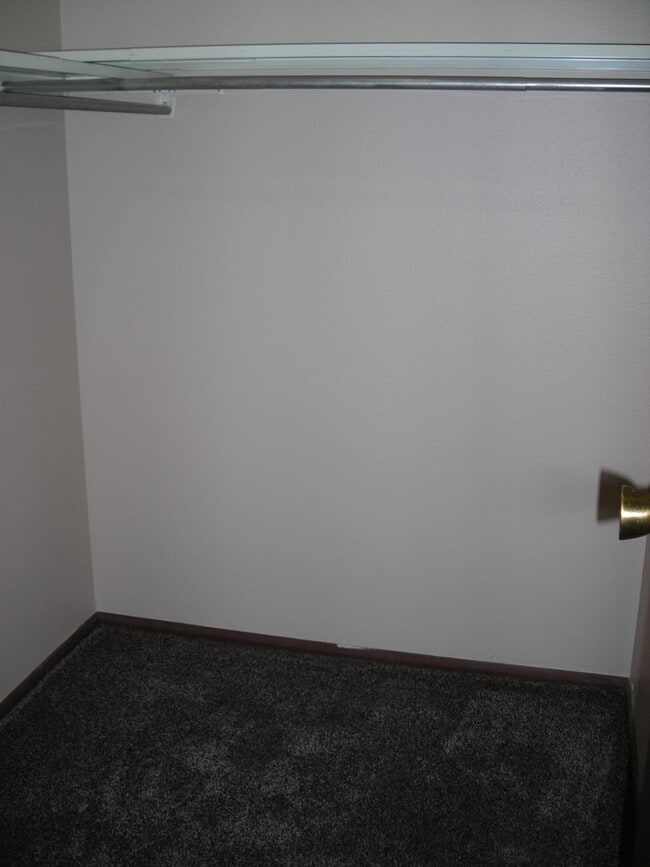 Building Photo - Premier Home Rentals
