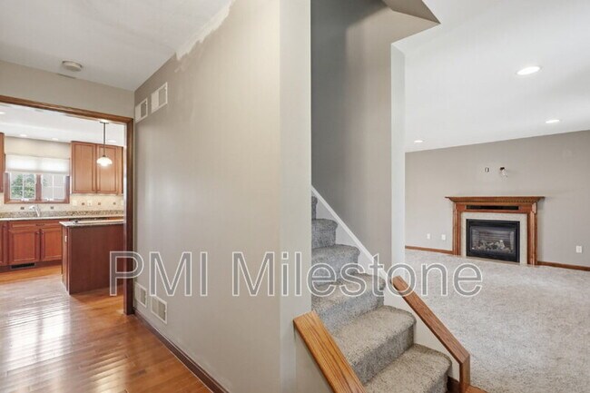 Building Photo - 233 Carmack Dr