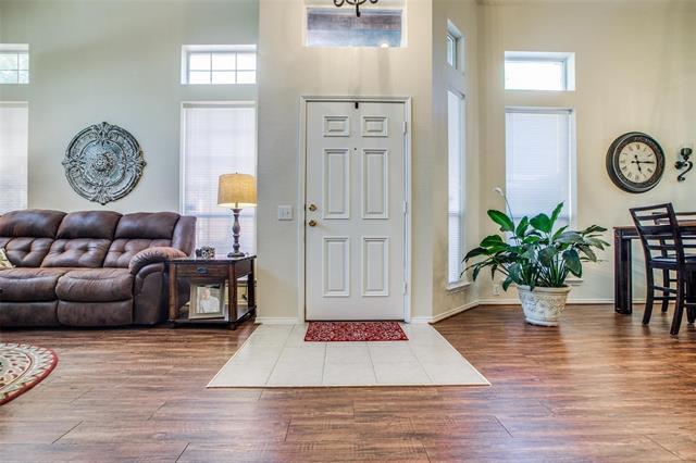 Building Photo - 11223 Still Hollow Dr