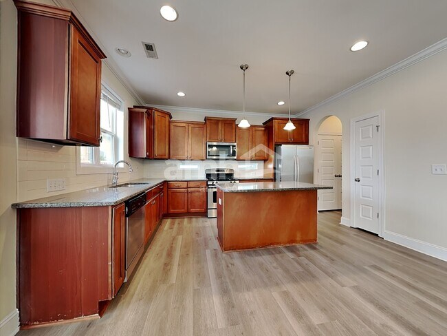 Building Photo - 336 Plott Hound Ln