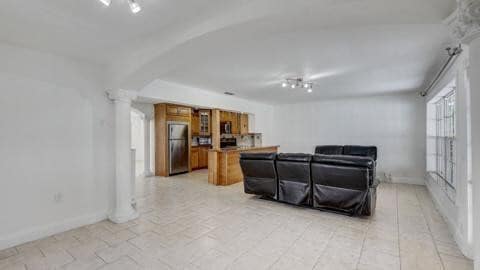 Building Photo - 4186 SW 48th Ct