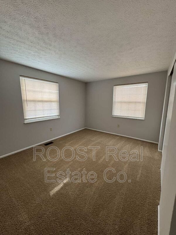 Building Photo - 2801 Conrad Dr