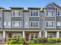 Building Photo - Sherwood - Desirabe River Terrace Neighborhood,  Luxury Townhome, Community Pool, Rec Room & Gym