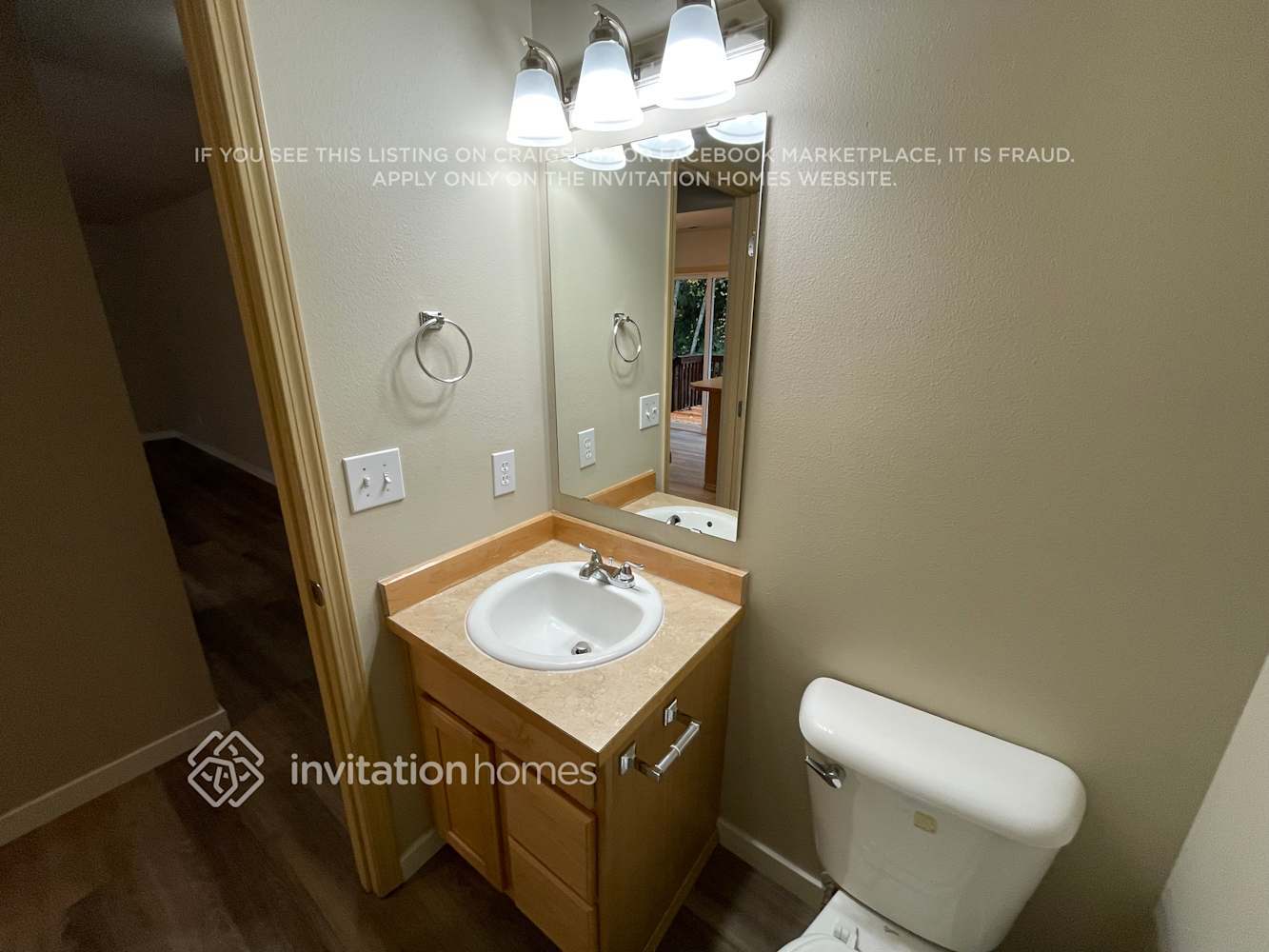 Building Photo - 6006 80th Ave NE