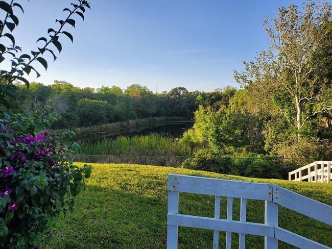 Building Photo - 2625 FL-590