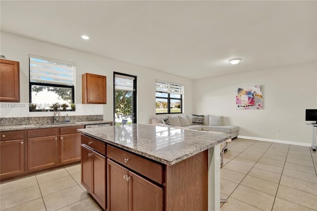 Building Photo - 9411 W 35th Ave