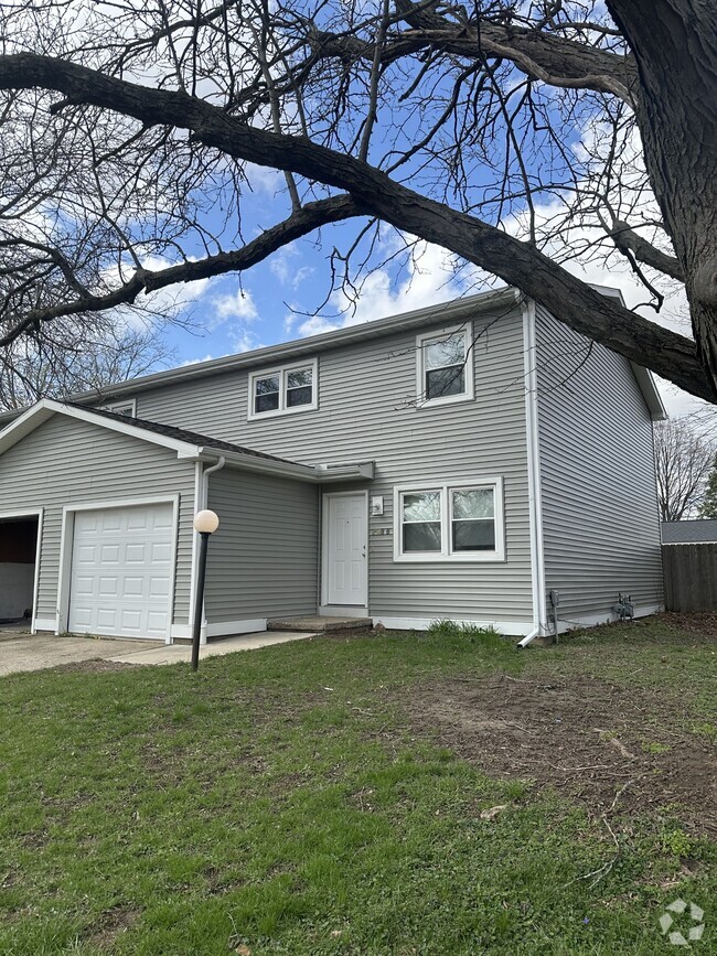 Building Photo - 2518 Leeper Dr