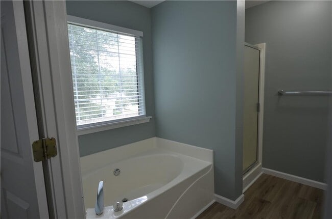 Building Photo - 4131 Sweetsprings Terrace SW