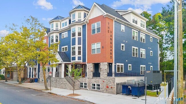Building Photo - 793 State St
