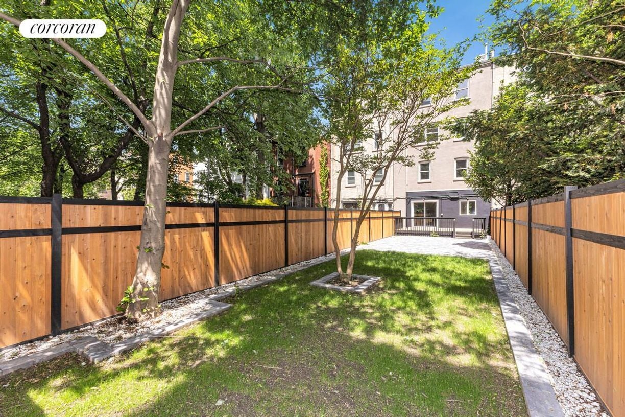Building Photo - 1050 Sterling Pl