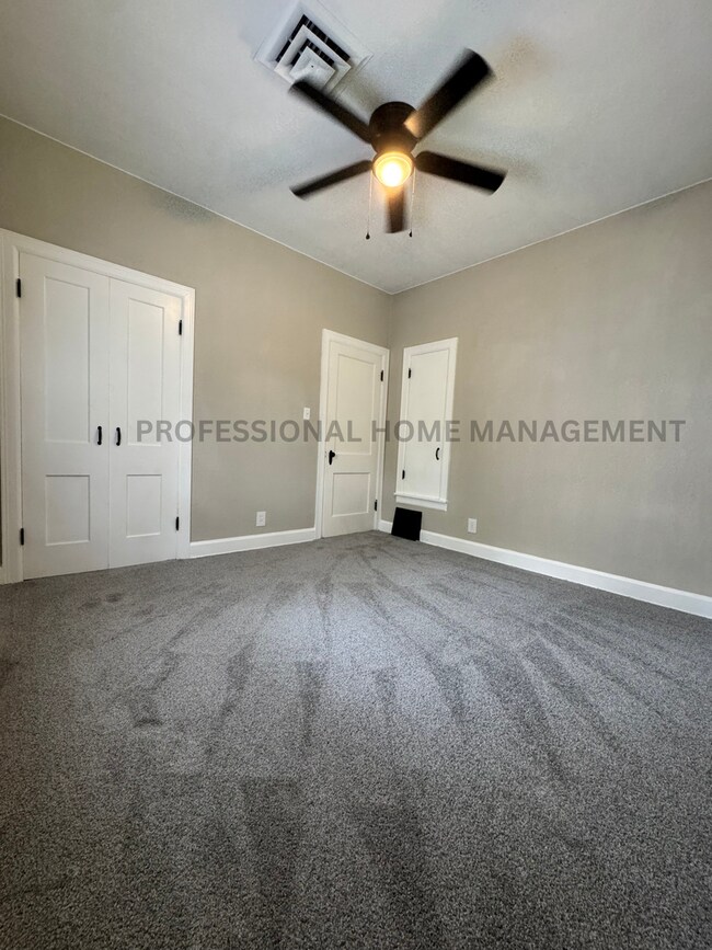 Building Photo - Charming 2-Bedroom, 1-Bath Home with Finis...