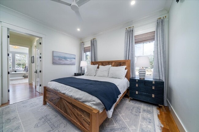 Building Photo - Fully Furnished Home In The Groves