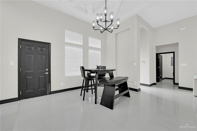 Building Photo - 4610 Vikings Dr