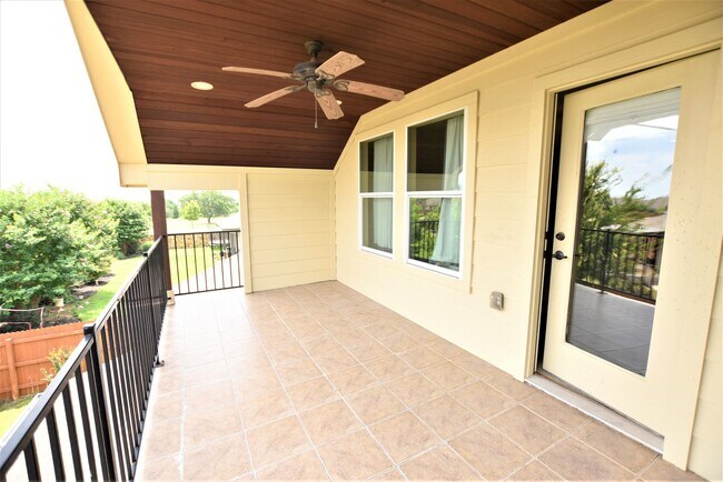 Building Photo - Highly Sought After Rancho Sienna - Former Model Home