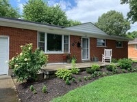 Building Photo - 844 Hicks Blvd