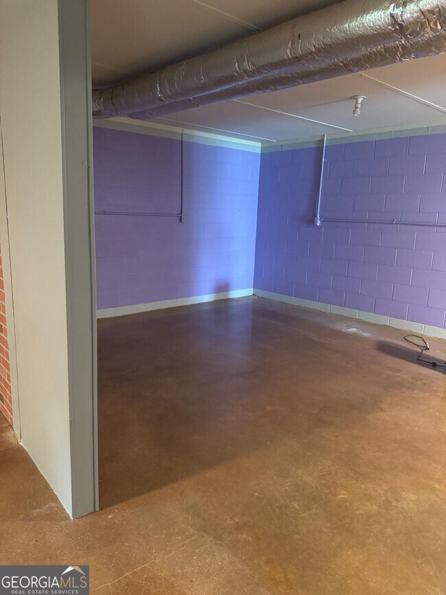 Building Photo - 291 Buckhorn Dr