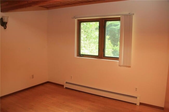Building Photo - 225 Brigham Tavern Rd