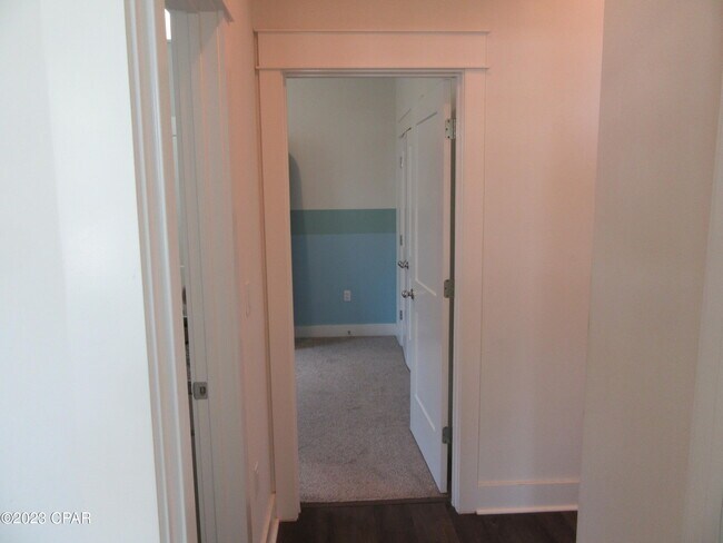 Building Photo - 404 Warren Bayou Ln.