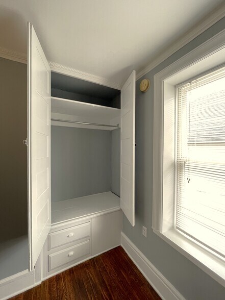 Bedroom Two Closet - 375 W 1st St