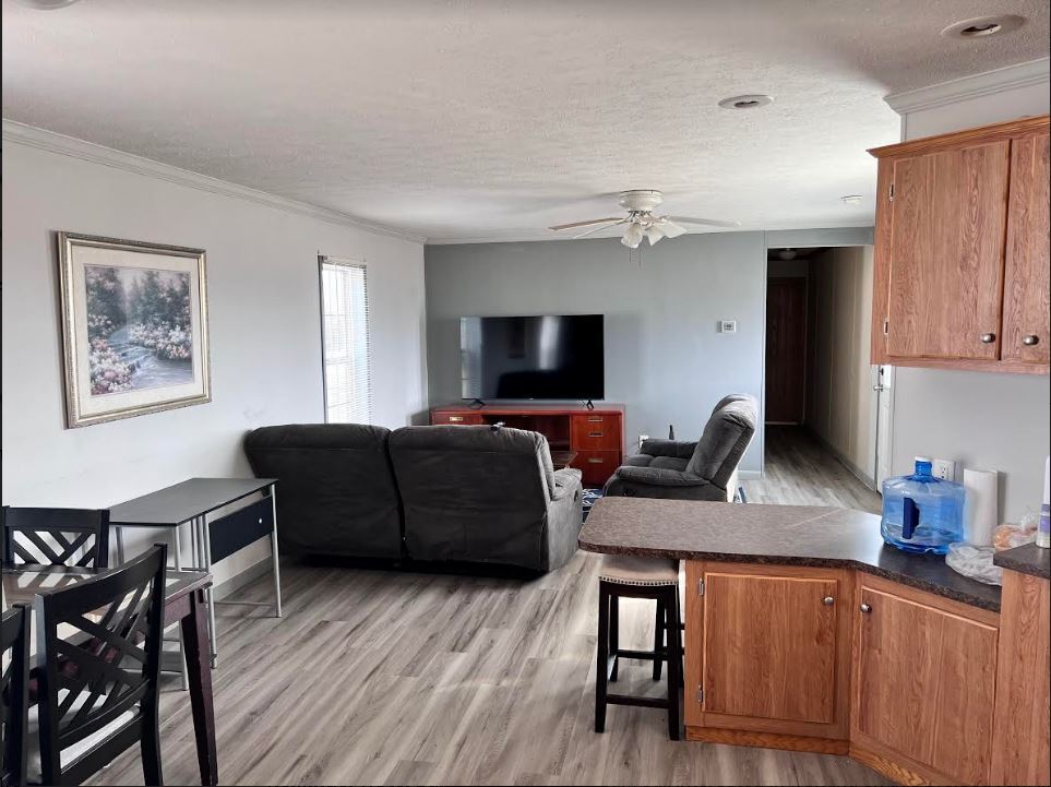 Building Photo - 200 N 28th St