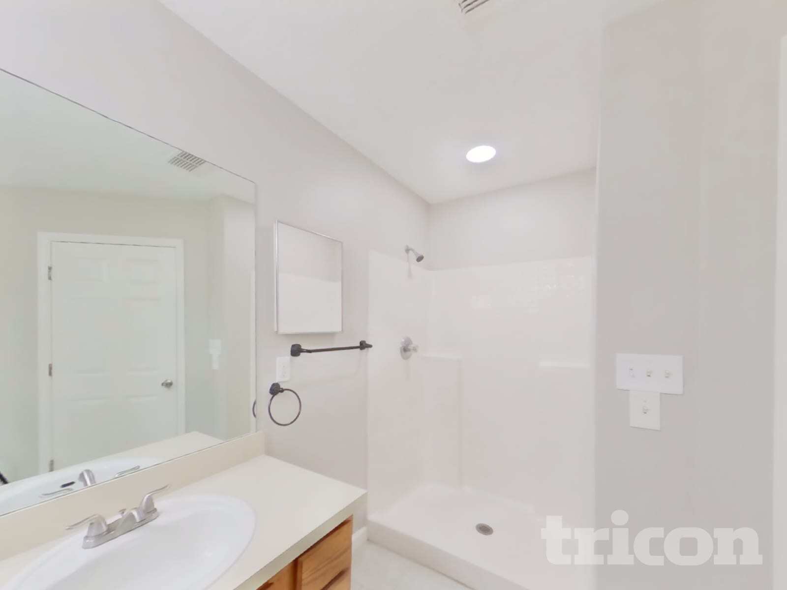 Building Photo - 13 Slocum Path