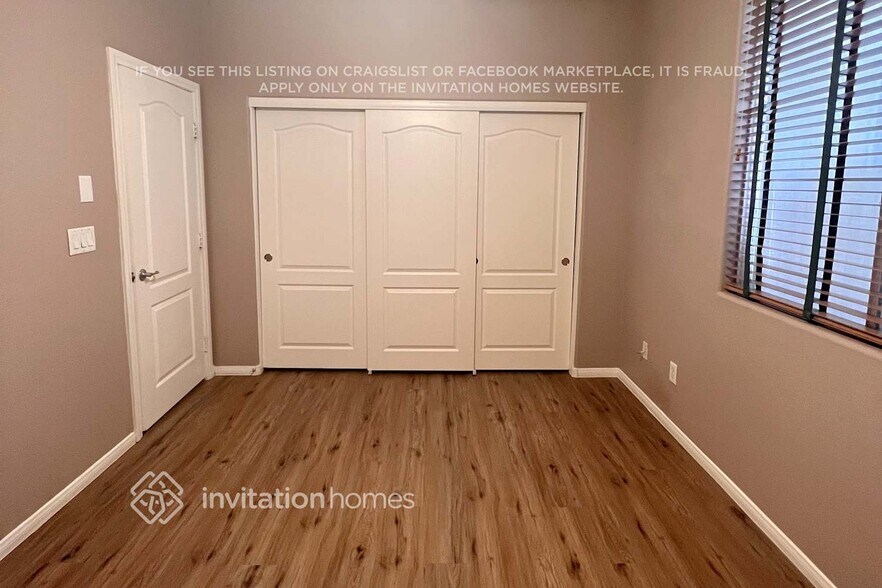 Building Photo - 5795 Farmhouse Ct