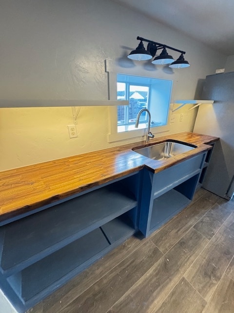 Building Photo - 517 N M St