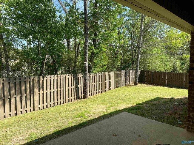 Building Photo - 128 Somerset Park Dr