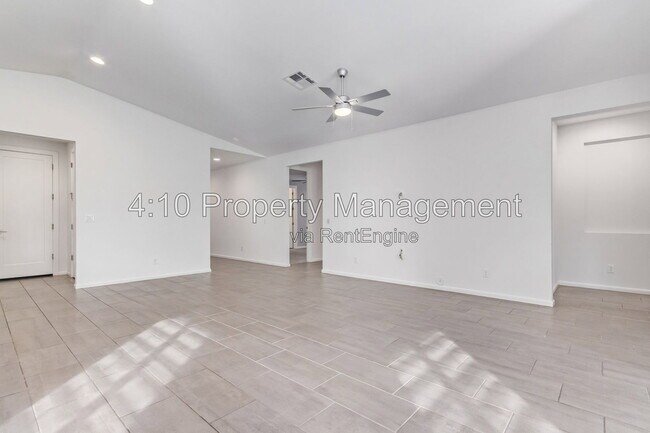 Building Photo - 2435 N 27th St