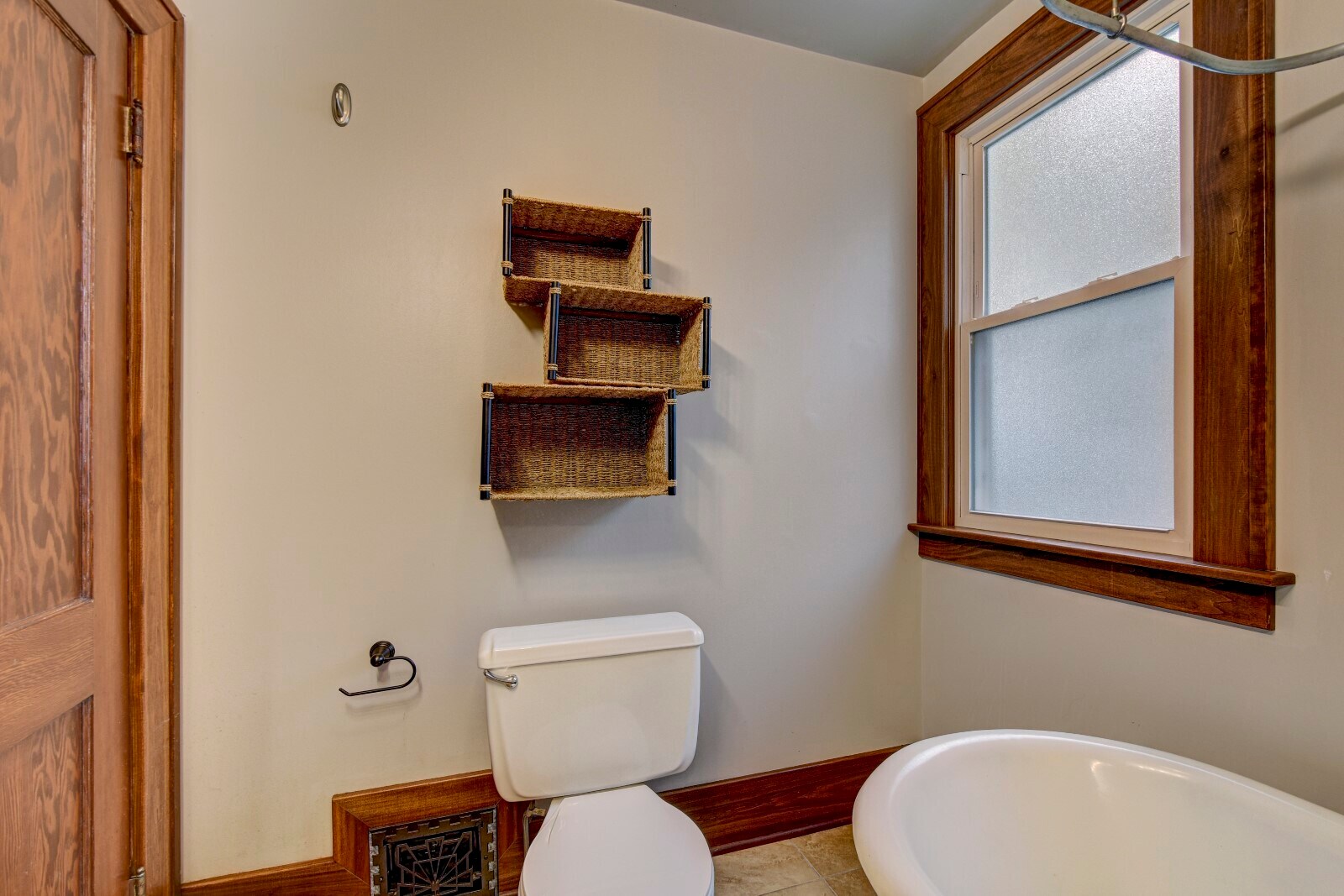 Building Photo - 816 N 43rd St