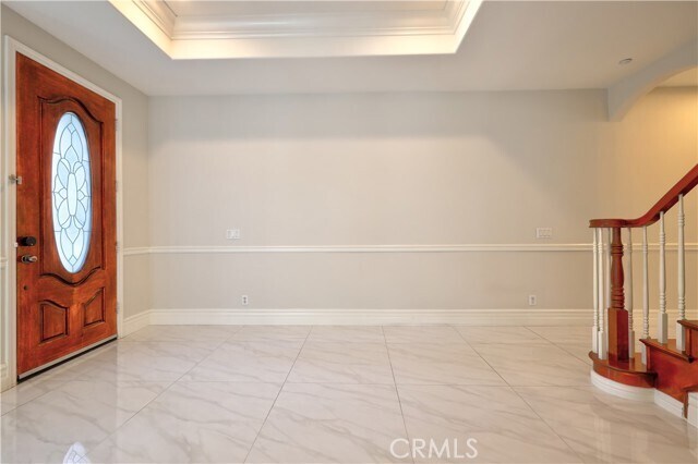 Building Photo - 529 S 5th Ave