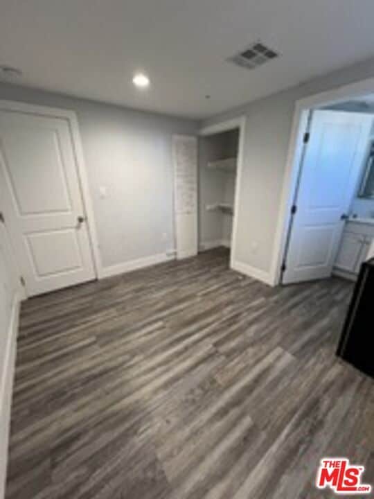 Building Photo - 1608 W 36th Pl