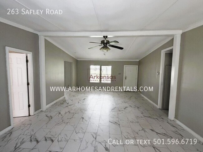 Building Photo - 263 Safley Rd