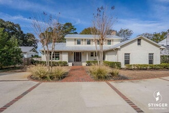 Building Photo - 73 Sunset Blvd