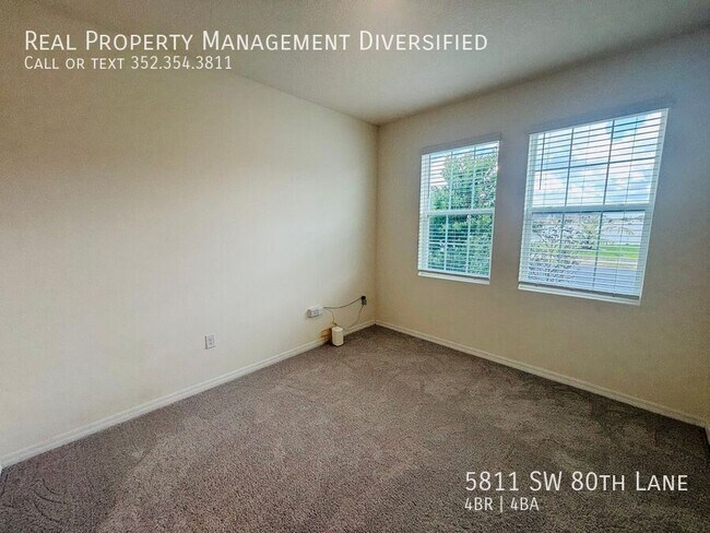 Building Photo - 5811 SW 80th Ln