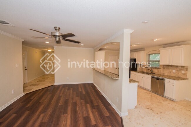 Building Photo - 209 King Trail