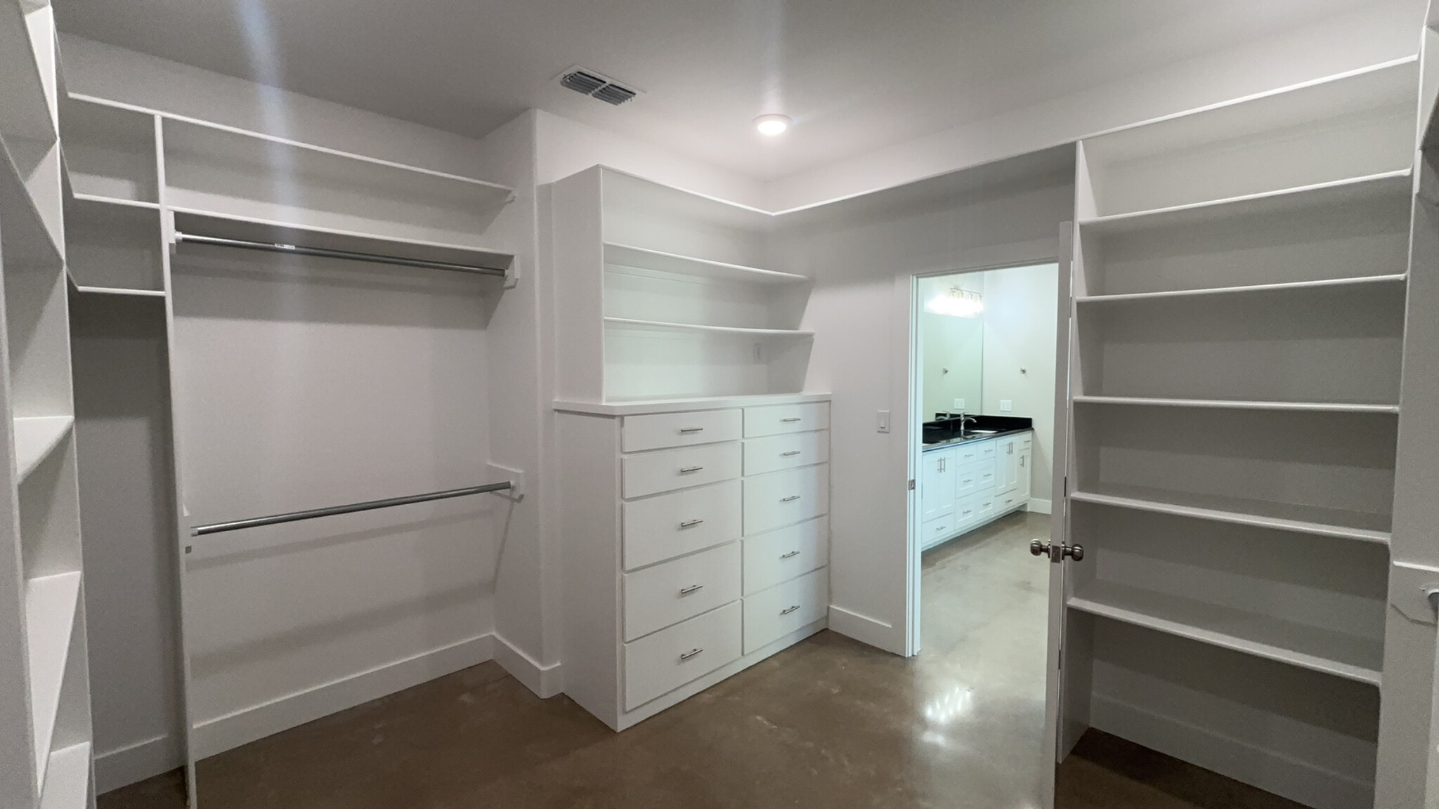 Master closet with built in drawers - 12542 Vinson Cir