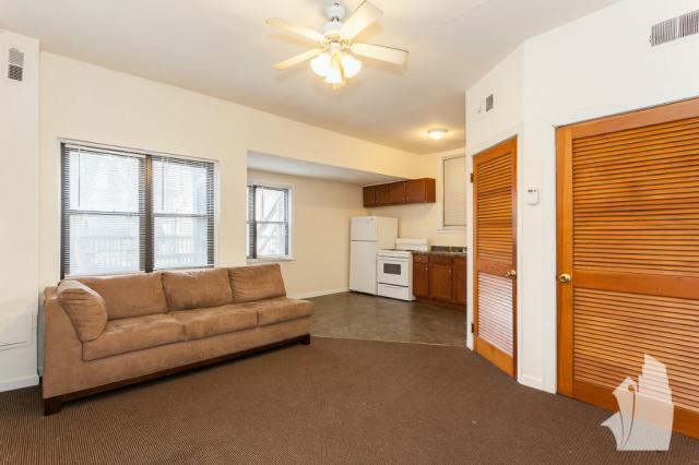 Building Photo - 1 bedroom in Chicago IL 60614