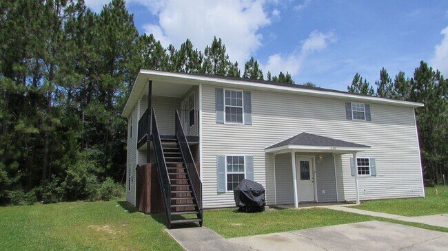 Primary Photo - 15135 Deer Creek Dr