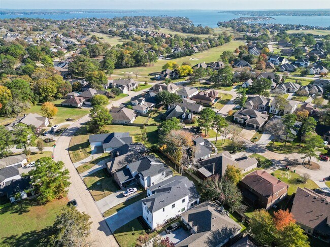 Building Photo - 75 Wick Willow Rd